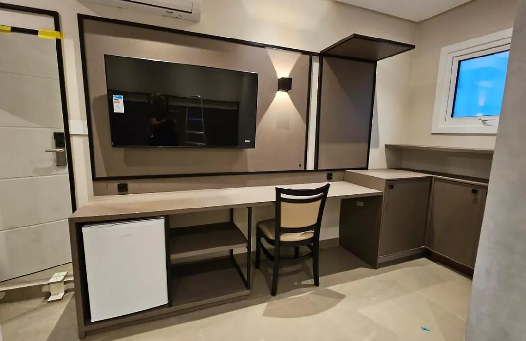 Hotel Contorno Sul-1